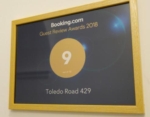 那不勒斯 Toledo Road 429酒店 外观 照片